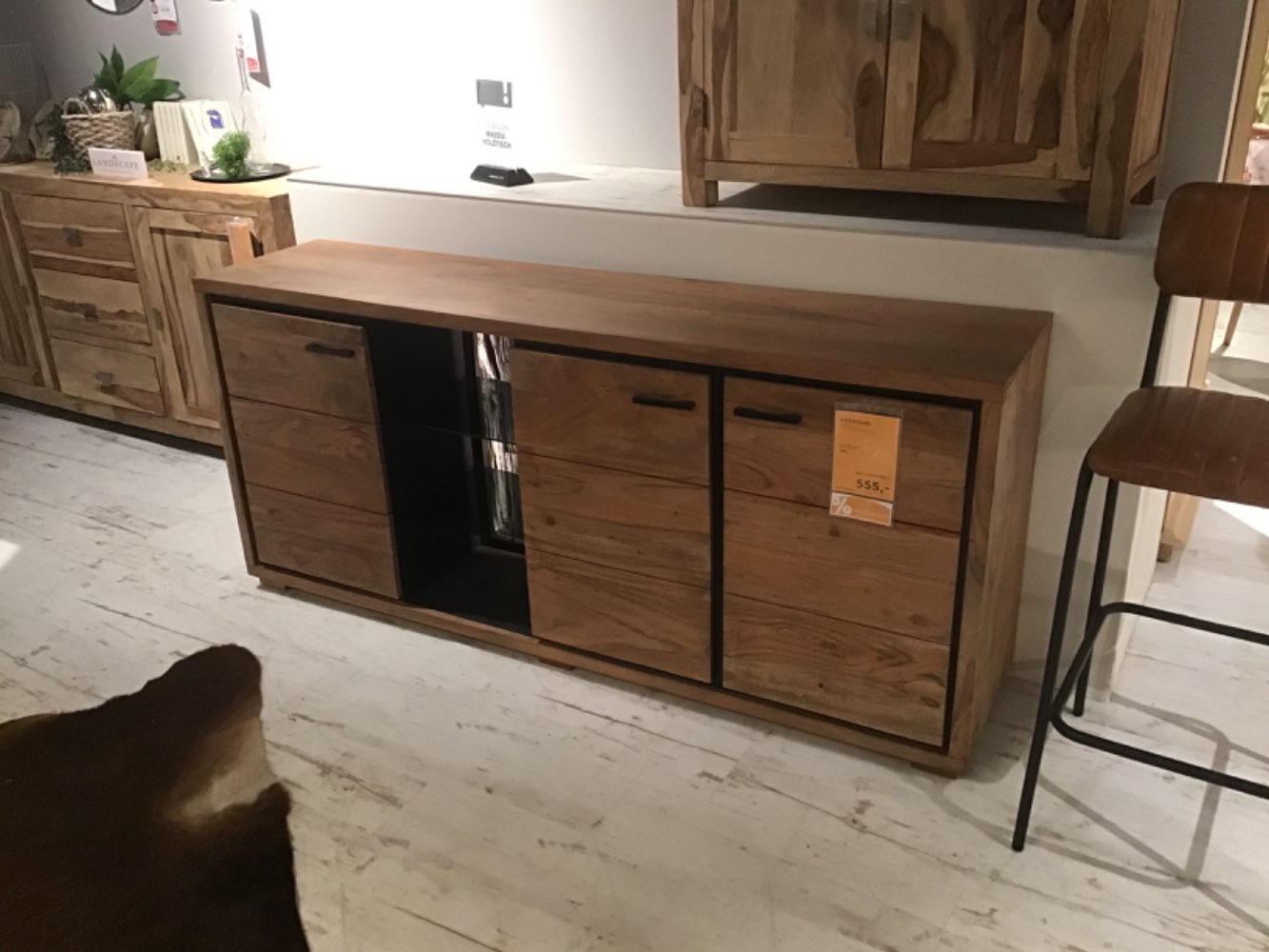 XXXLutz Ausstellungsstück Möbel Sideboard Pete Akazie Stone Glas