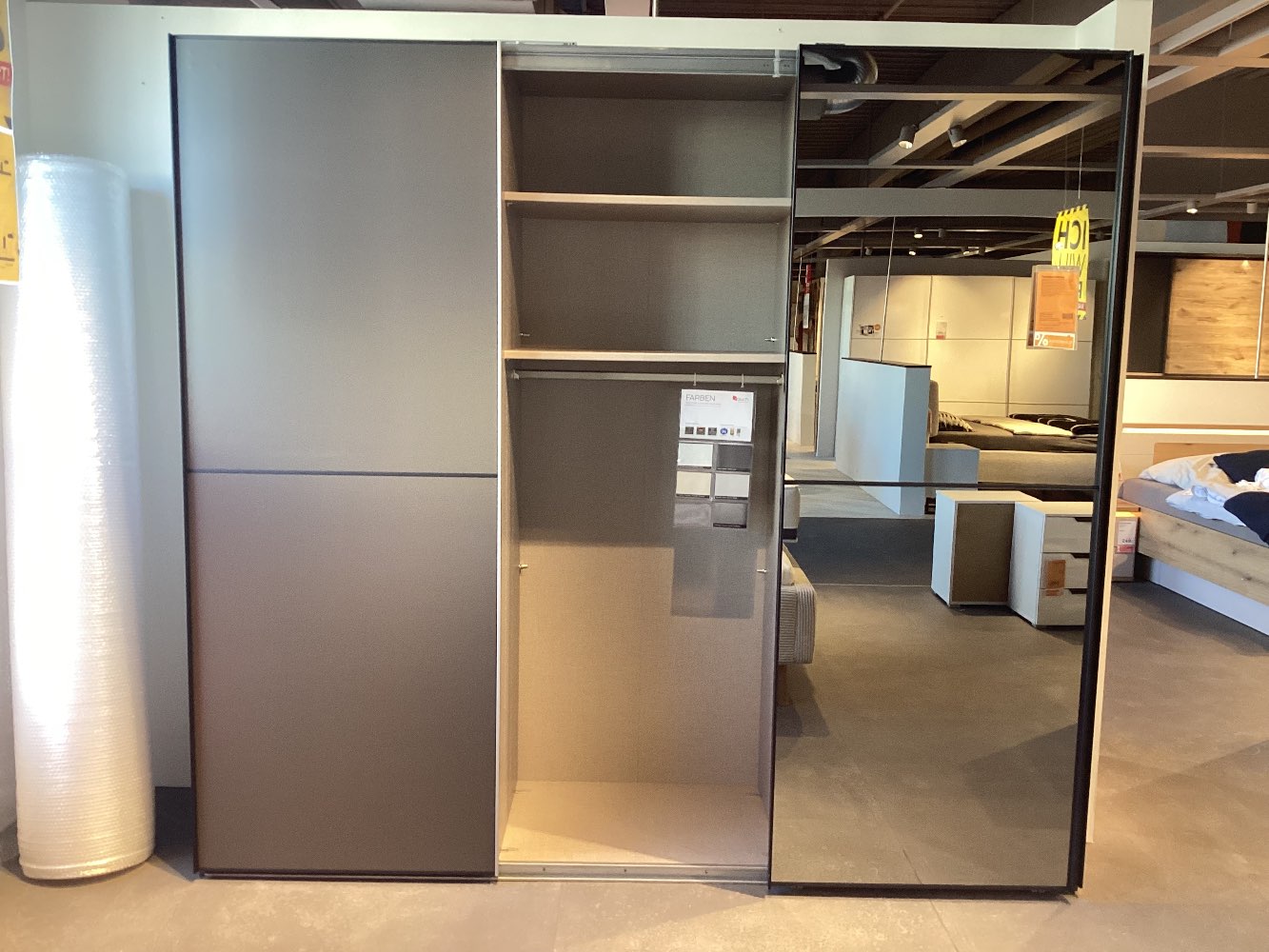 Schwebetürenschrank Novel