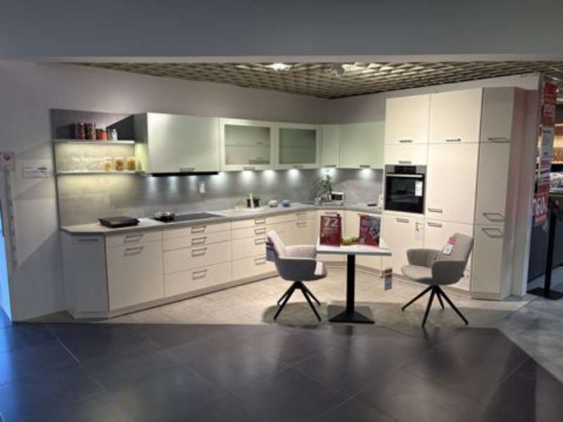 Abverkaufs Küche SCHÜLLER Uni Matt