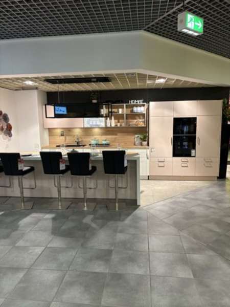 Abverkaufs Küche SCHÜLLER Pura