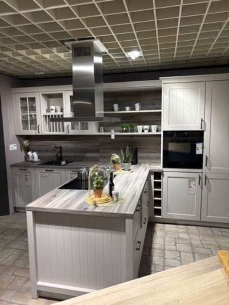 Abverkaufs Küche SCHÜLLER Canto Satin