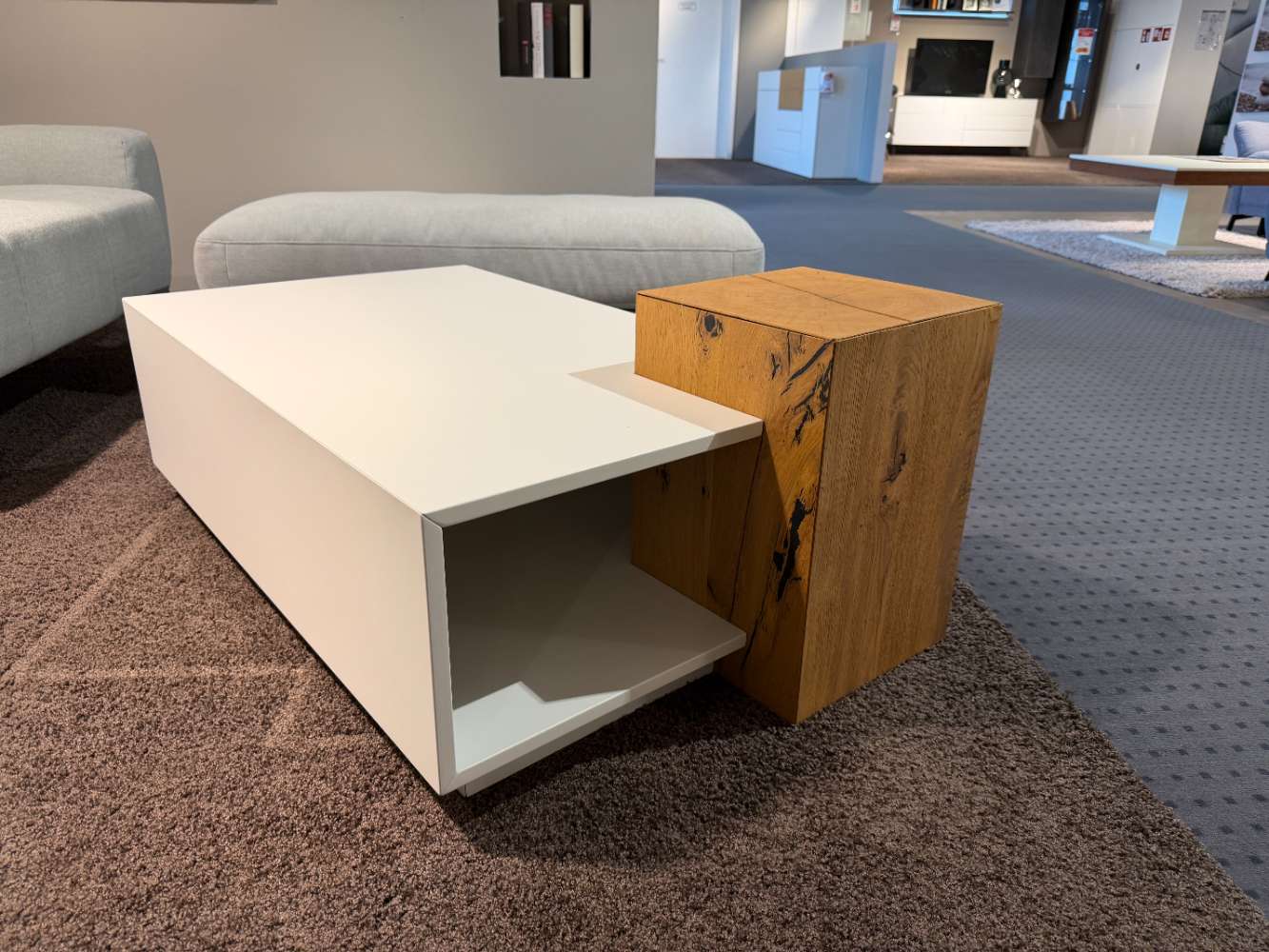 Couchtisch, ca. 110x70x45 cm