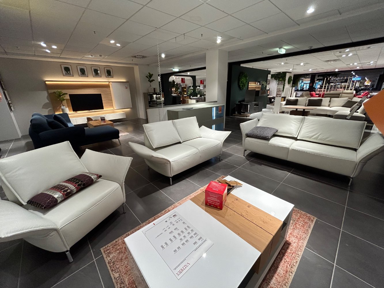 Sitzgruppe Vanda Koinor