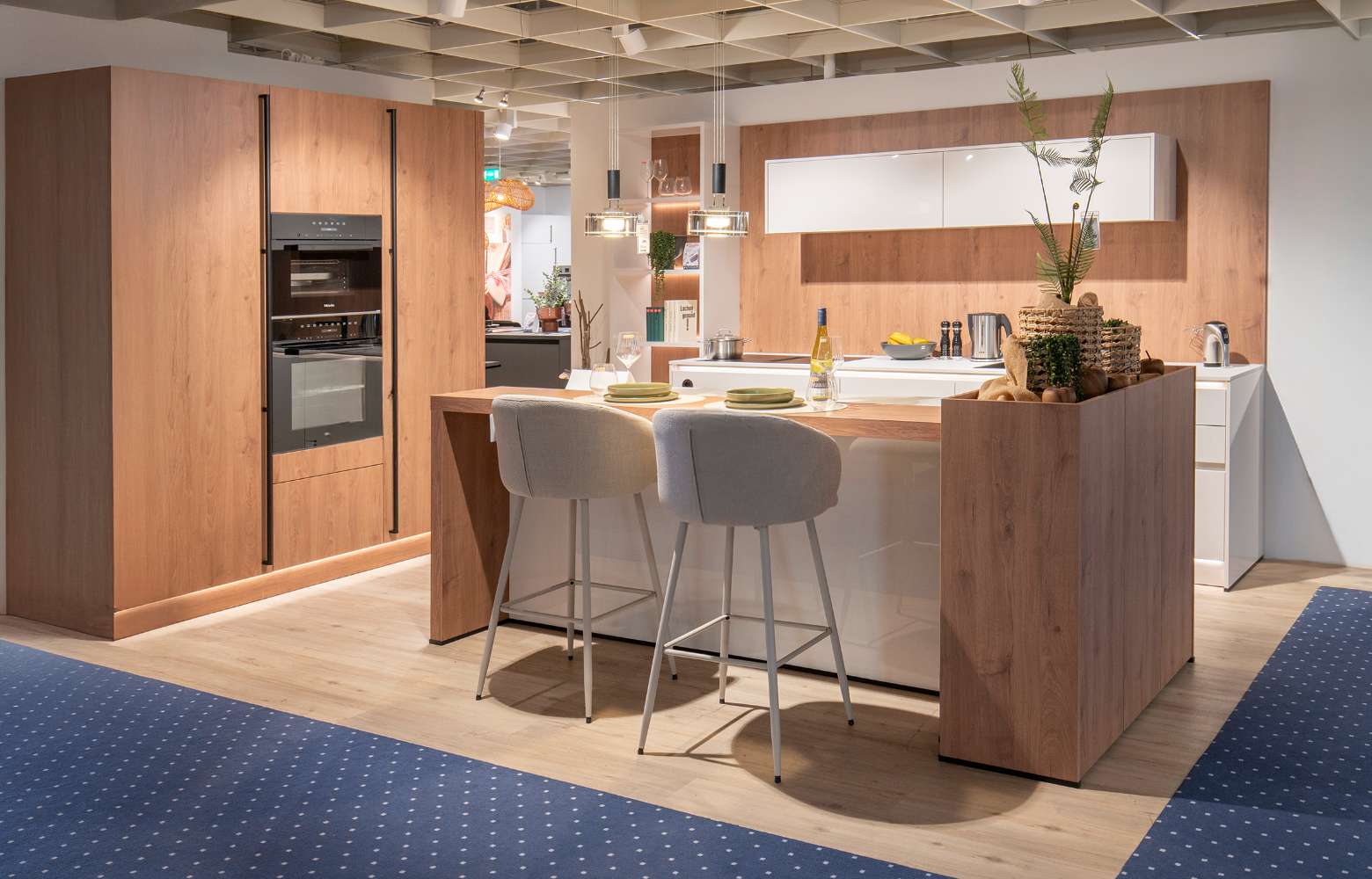 Traumküche Interline Grifflos & Miele Geräte