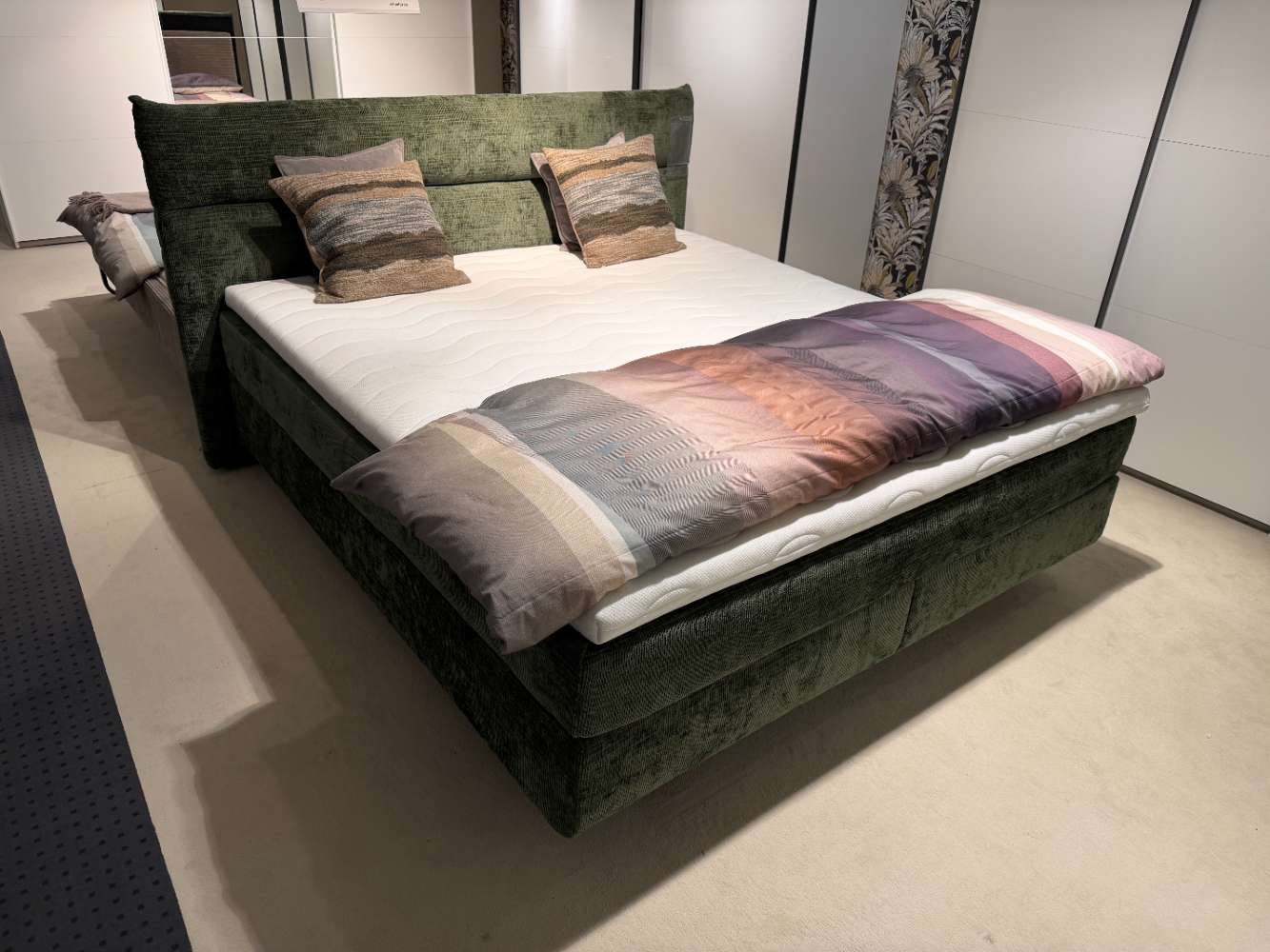 Boxspringbett moos, Liegefläche ca. 180×200 cm