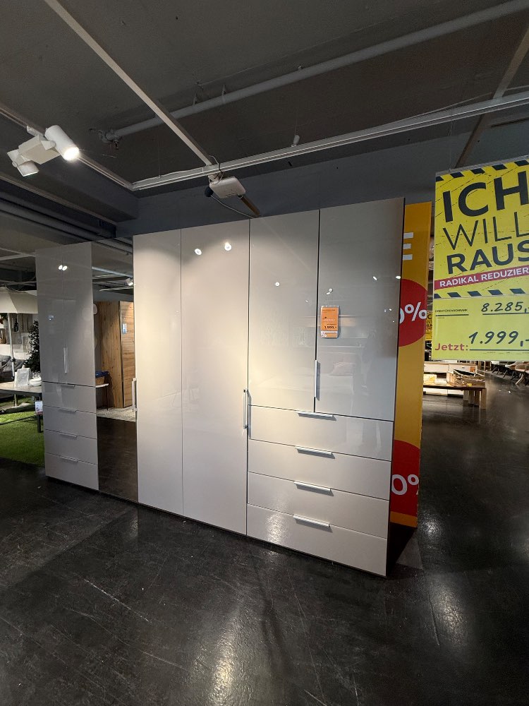 Drehtürenschrank Nolte Möbel Glasauflage – XXXLutz Fellbach