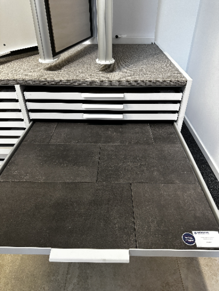 Feinsteinzeug Rebus anthrazit 30x60x0,9 cm R10