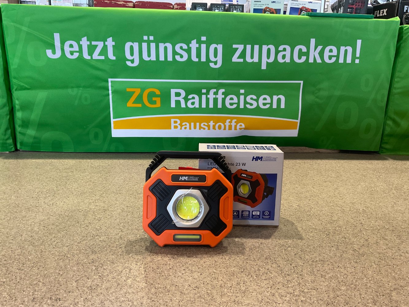 LED-Strahler 20 Watt Akku 2100 lm Li-Ion