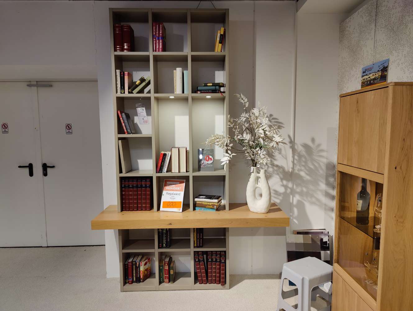 Regalwand – Bücherregal – RMW – Varianta – Valea