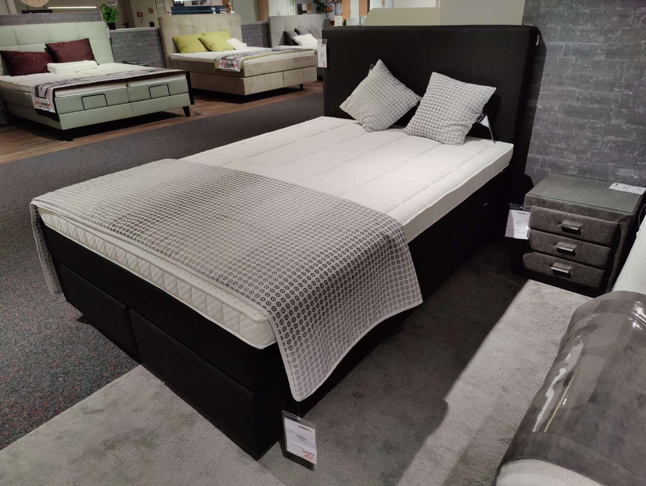 Boxspringbett – 140 x 200 cm – inkl. Topper – Doppelbett