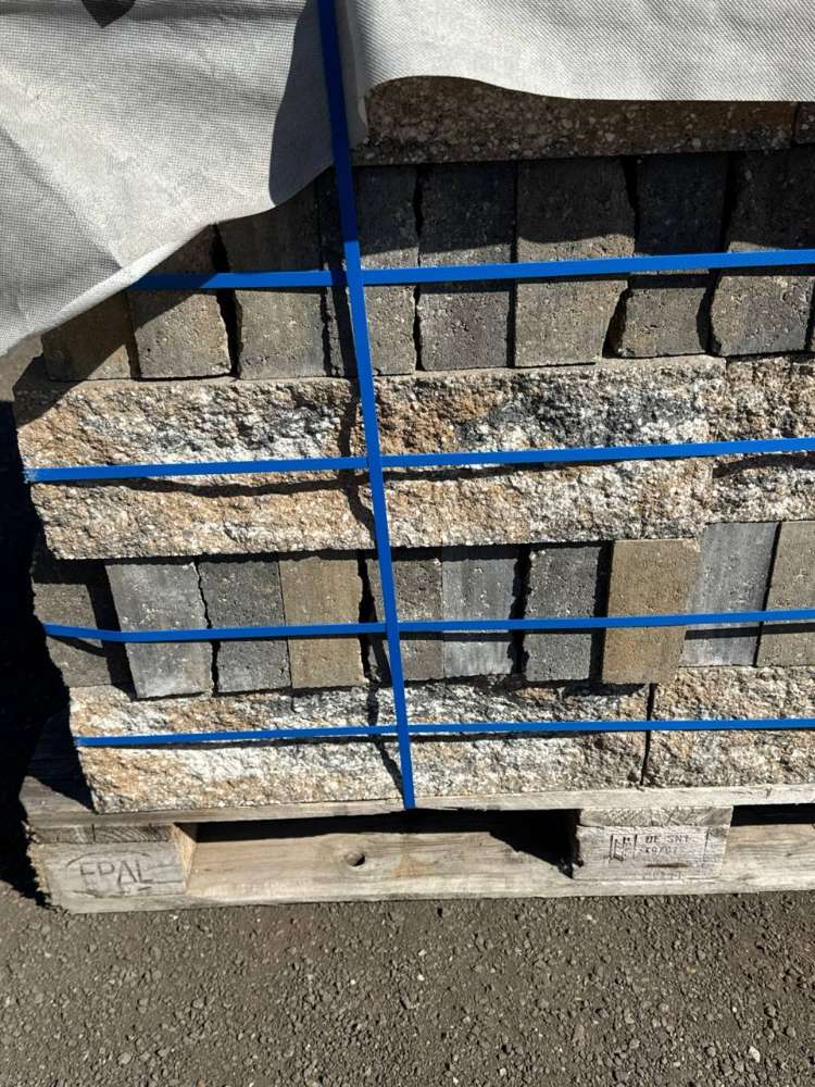 Bruchstein – Riemchen Verblender 50x14x6 cm korall