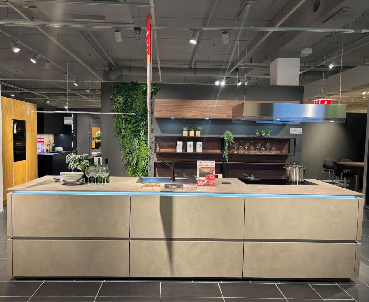 Möbel Küche Nolte Insel XXXLutz Schweinfurt