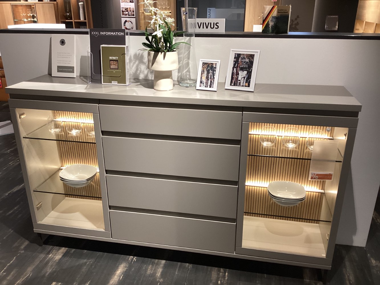 Sideboard INVIVUS Infinity