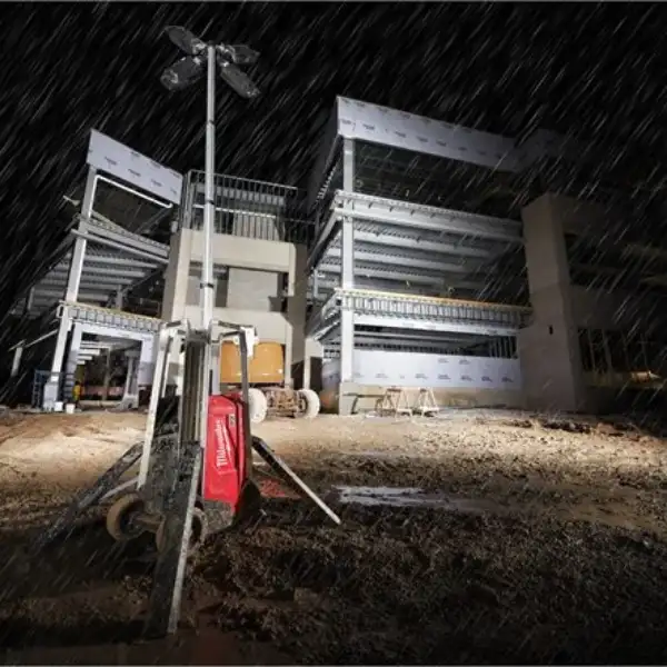 Milwaukee Akku Baustellenstrahler