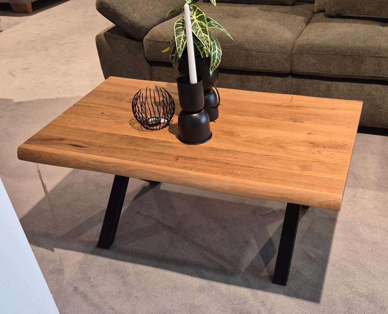 Couchtisch Massiv Eiche hell geölt X-Untergestell schwarz
