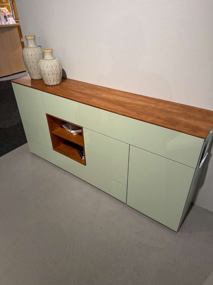 Highboard