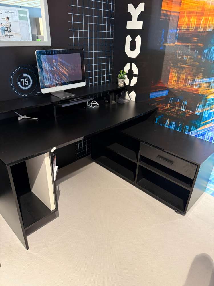 Gaming Tisch