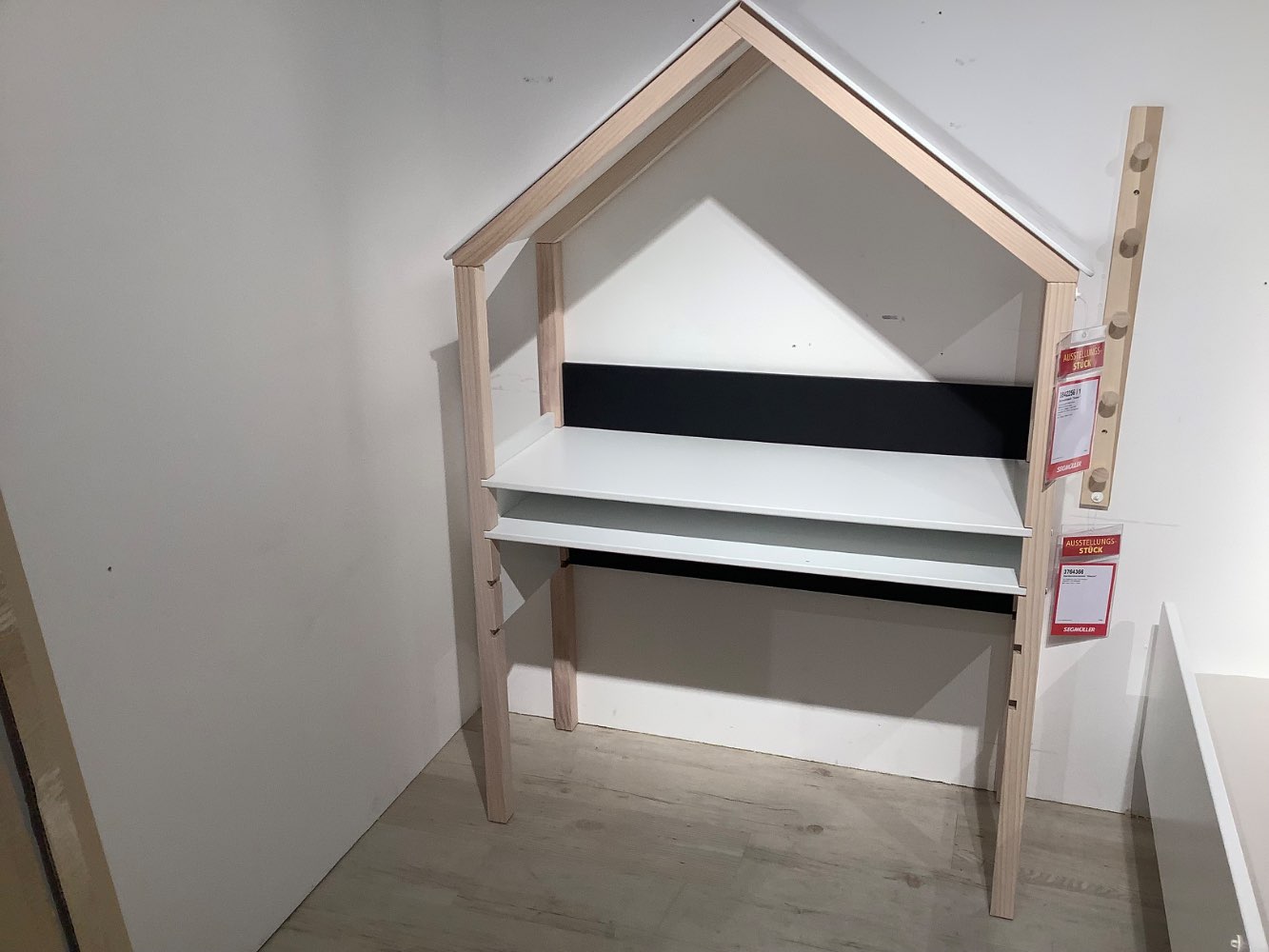 Schreibtisch ca. 100 x 155 x 40 cm