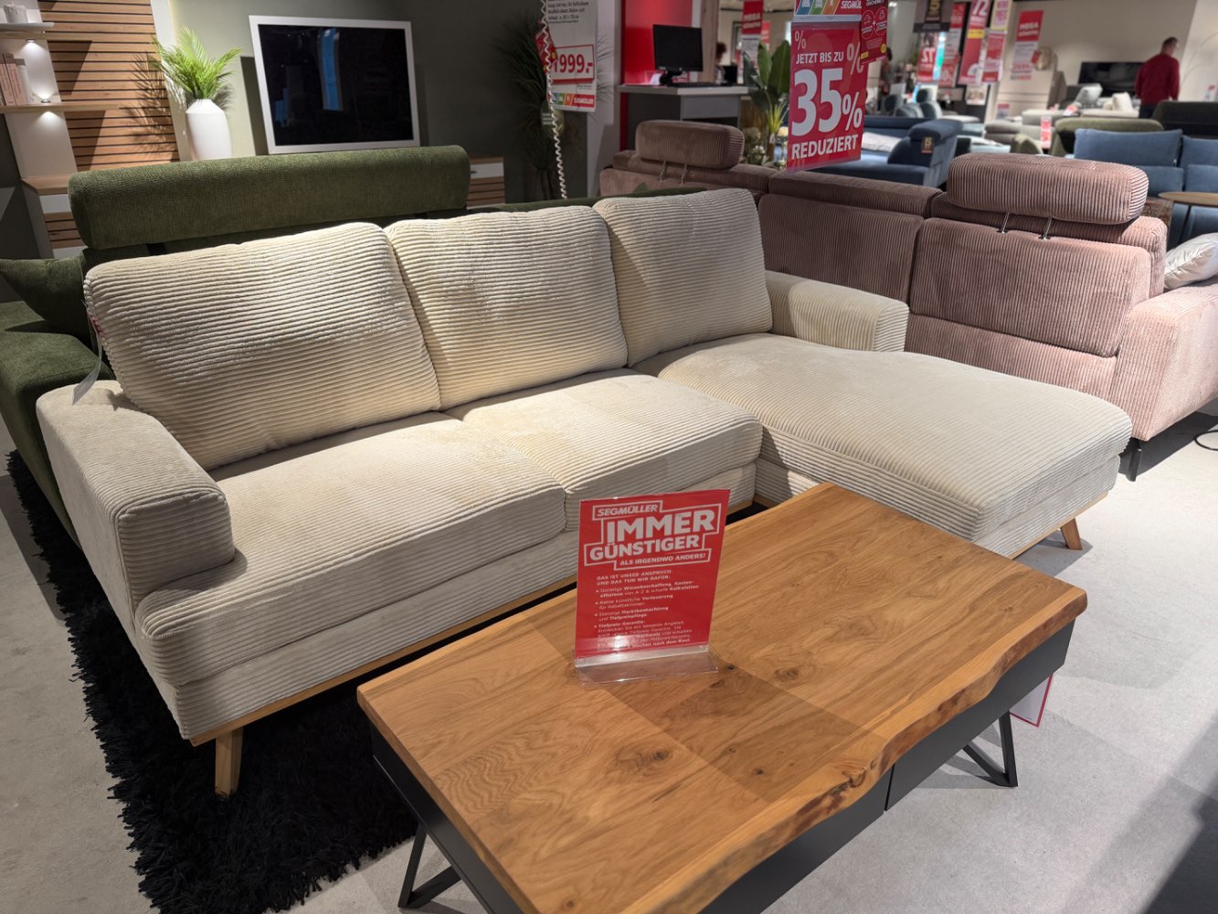 Sofa ca. 238 x 147 cm in beige