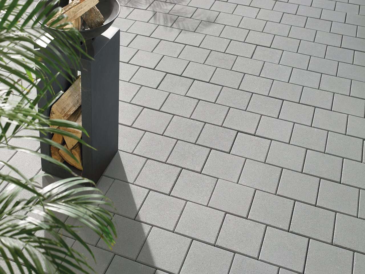 Vero Maxx Pflaster 20x20x7,5 cm silbergrau betonglatt (2. Wahl)