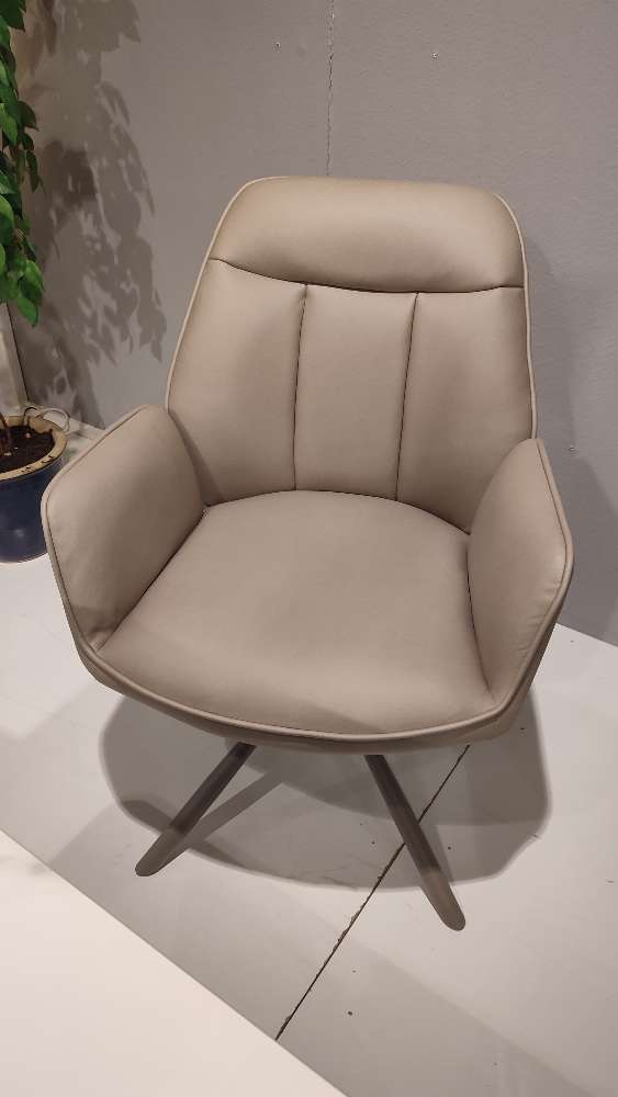 Rafaela Armlehnstuhl