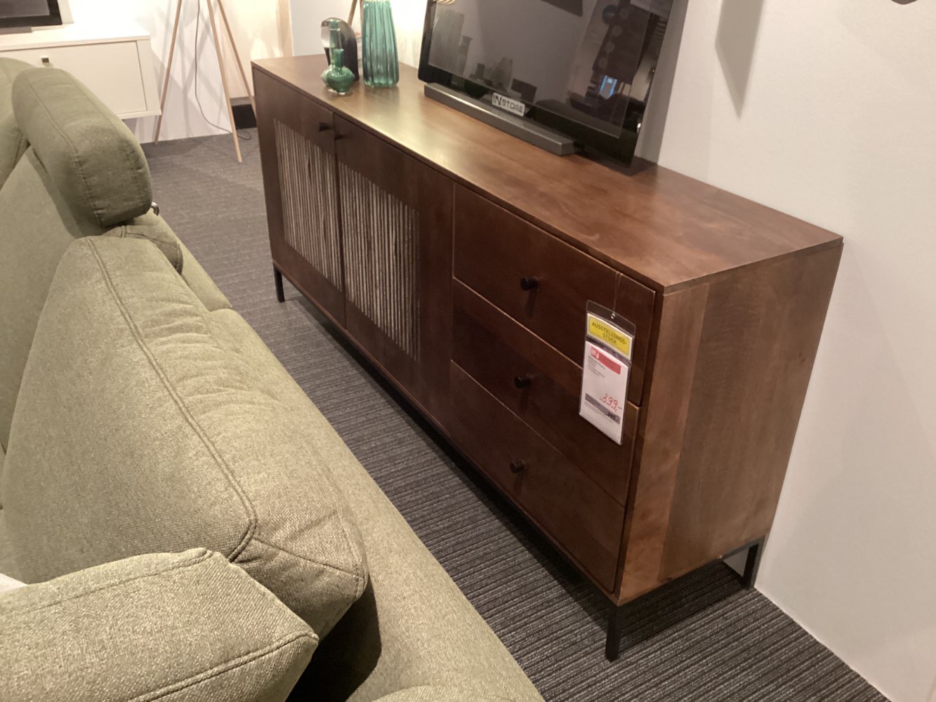 Sideboard