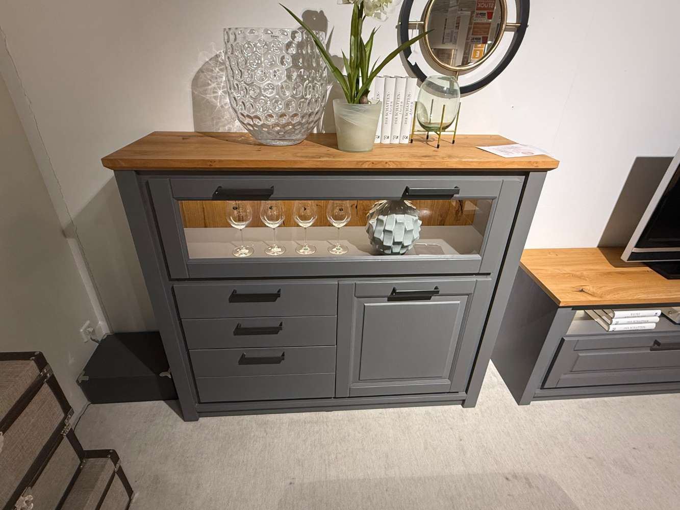 Highboard