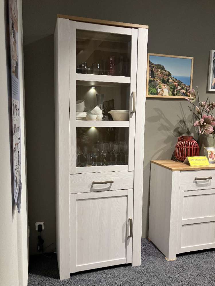 Vitrine „Toneo“