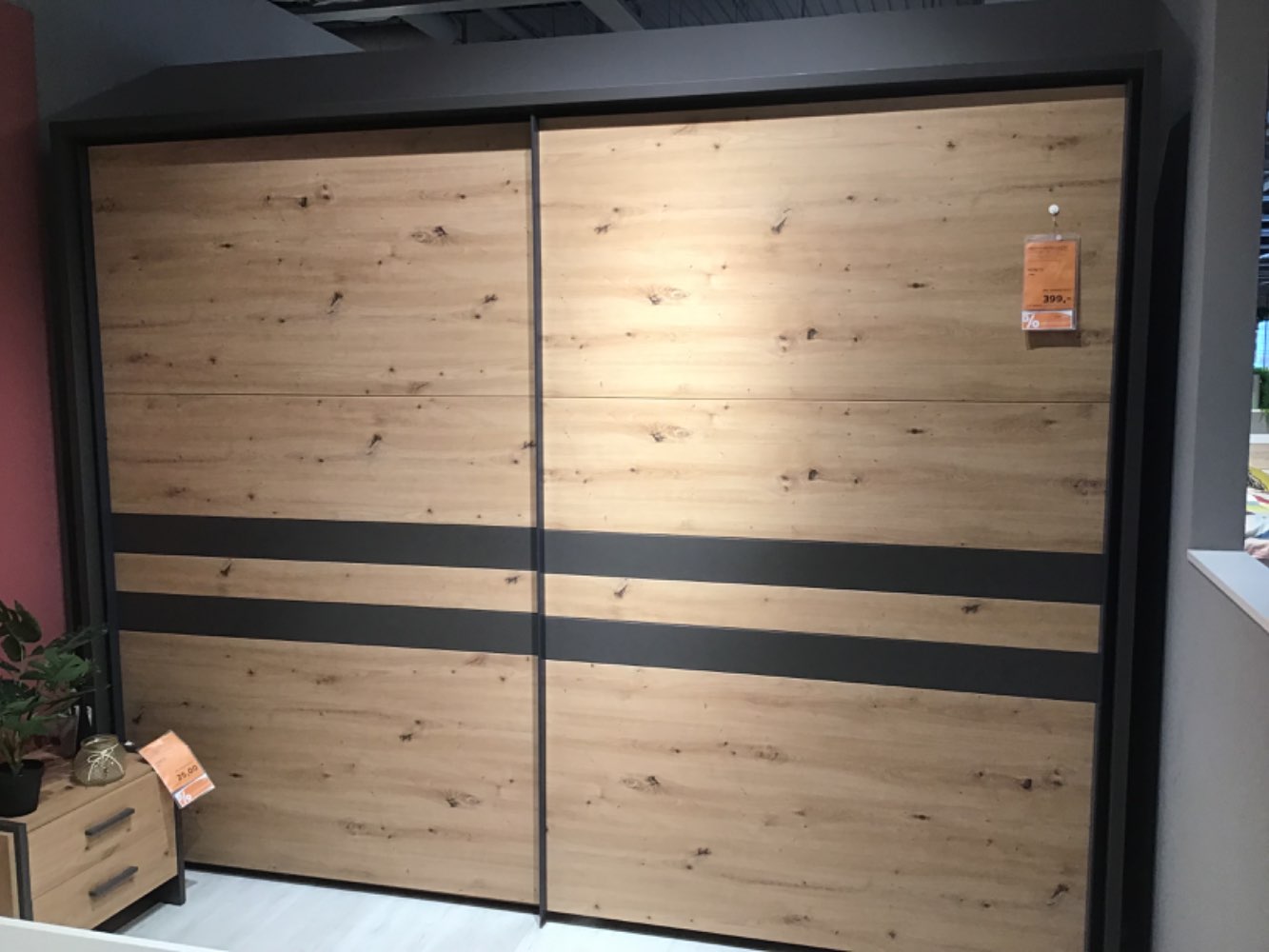 Schwebetürenschrank Flash
