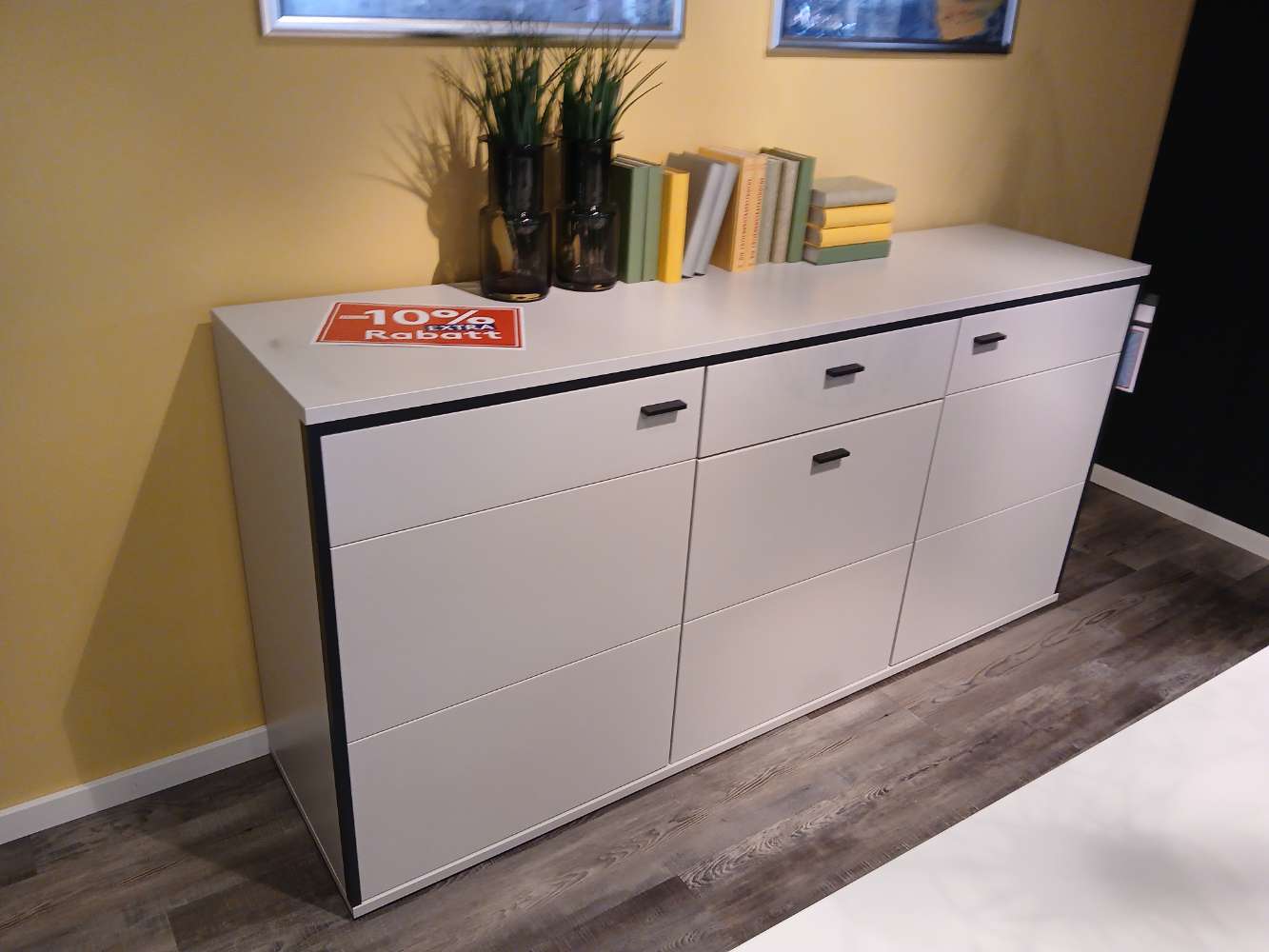 Sideboard