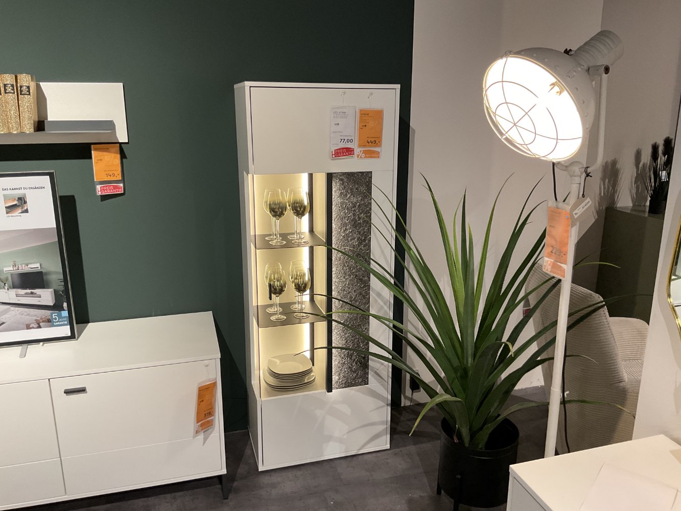 XXXLutz Ausstellungsstück Möbel Vitrine Deltona weiß set one