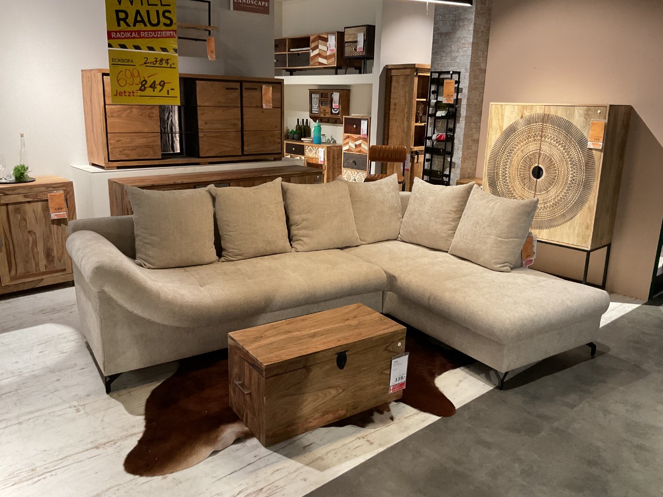 XXXLutz Ausstellungsstück Möbel Ecksofa Metz creme