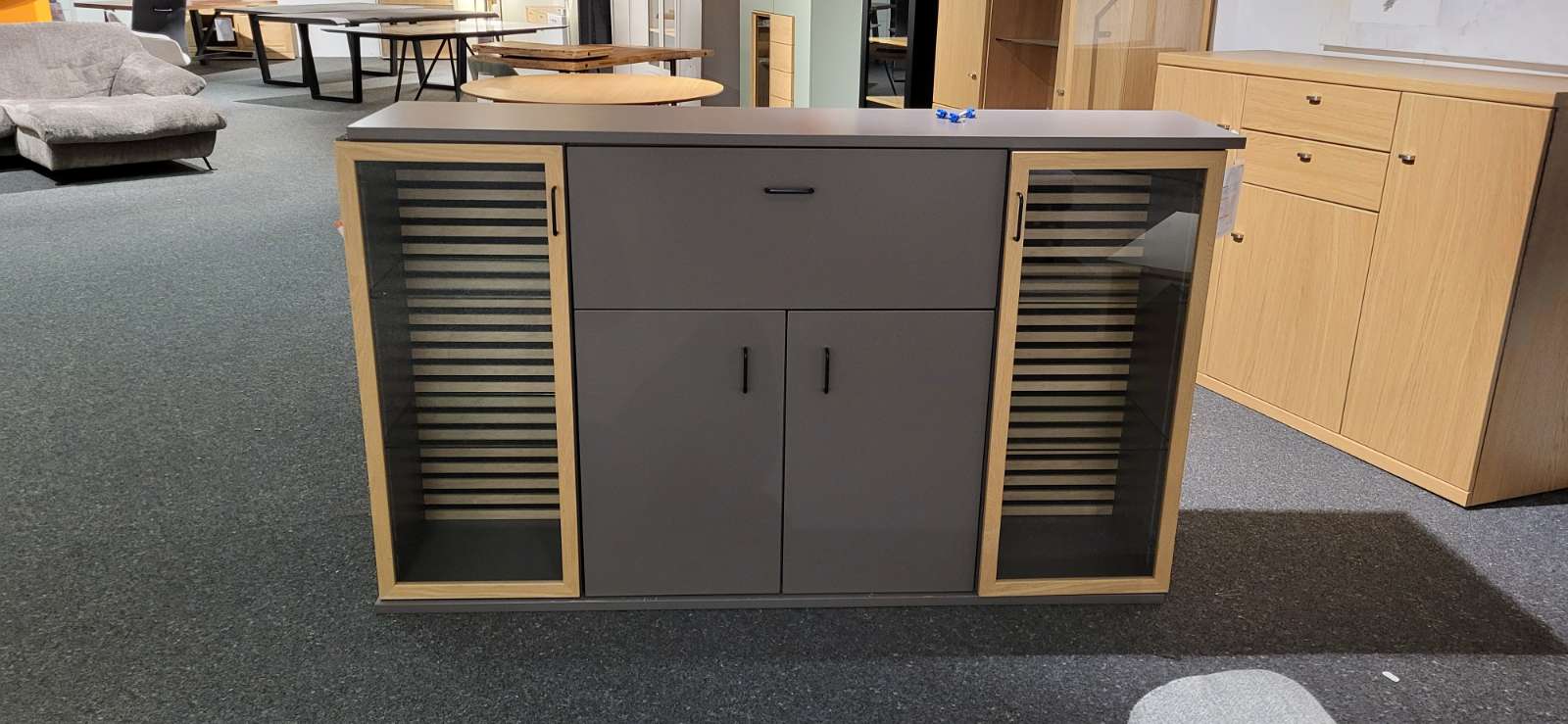 Highboard