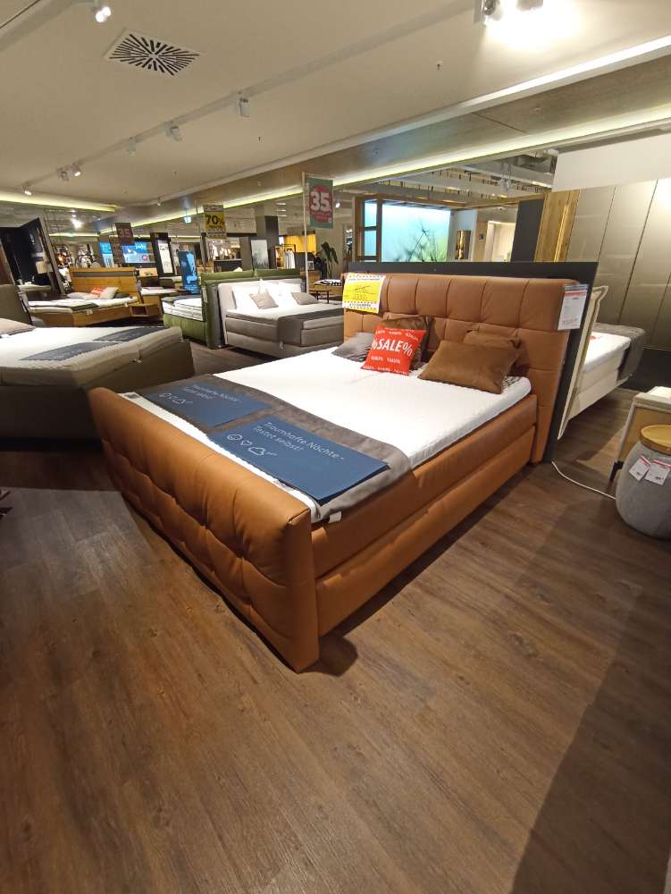 Boxsprinbett Leeds