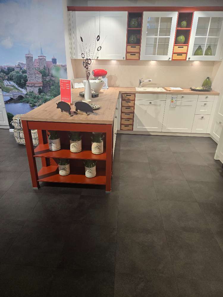 Schüller U-Küche Canto Magnolia satin 2656x2884x2710 mm