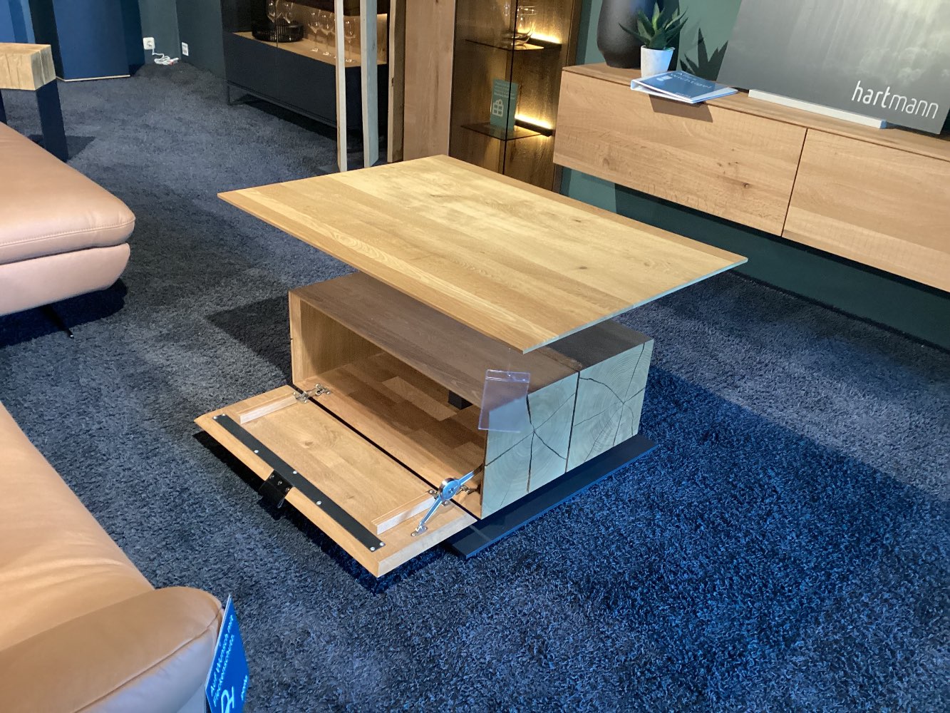 Couchtisch „Vara“, Orig. Hartmann, Eiche massiv, Höhenverstellbar