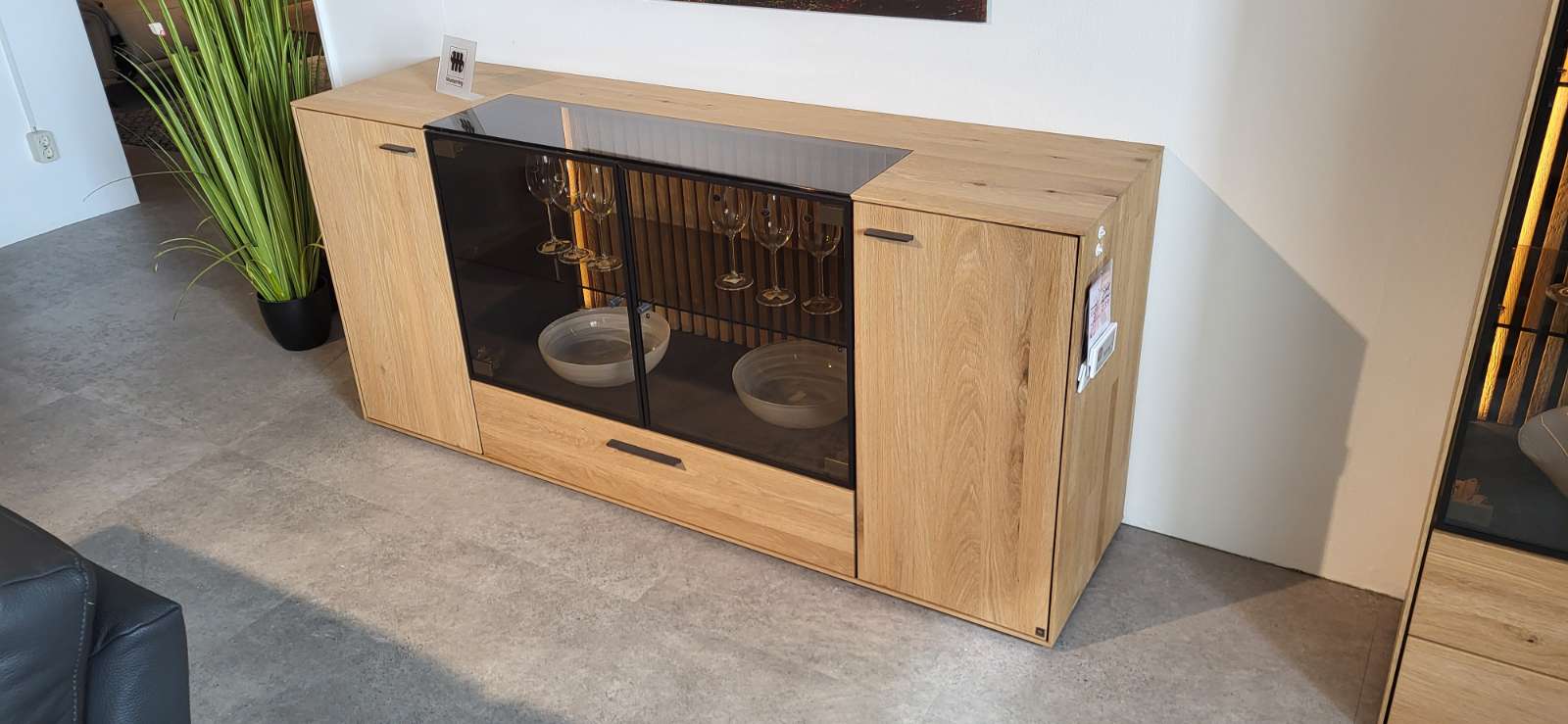 Sideboard