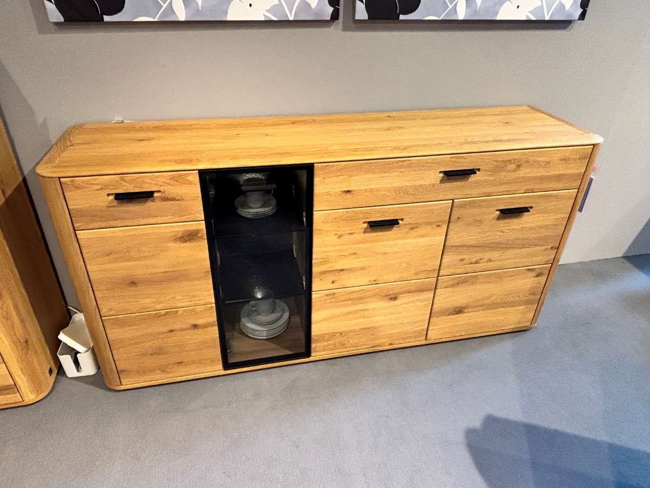 Sideboard