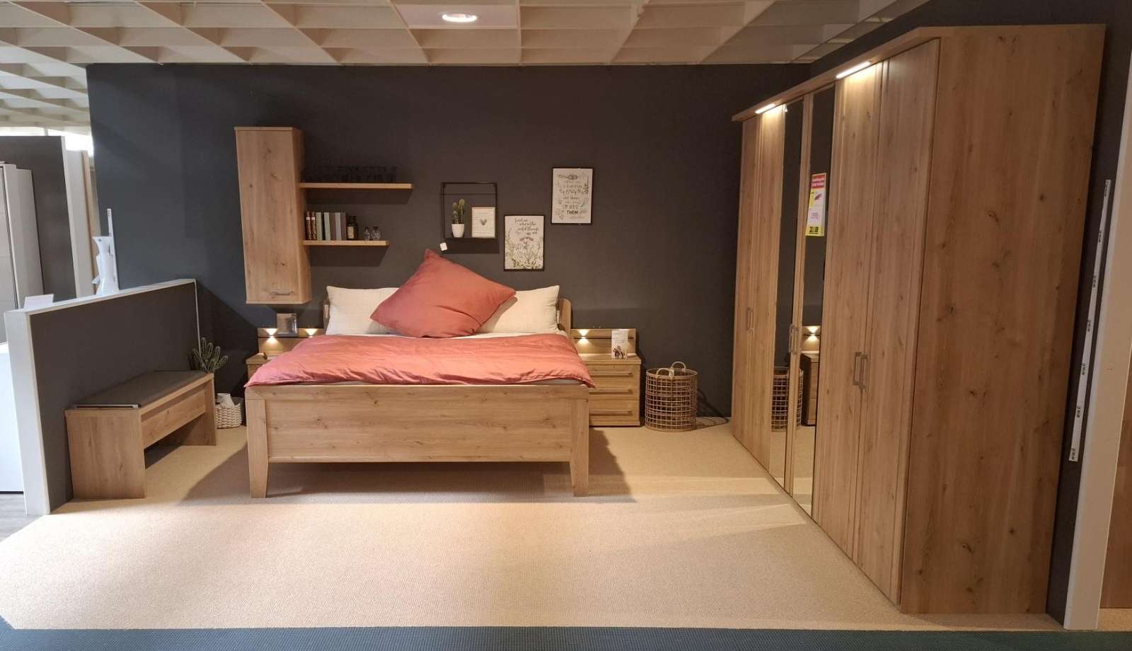 Schlafzimmer Bianco eiche NB inkl. Zubehör ohne Bank