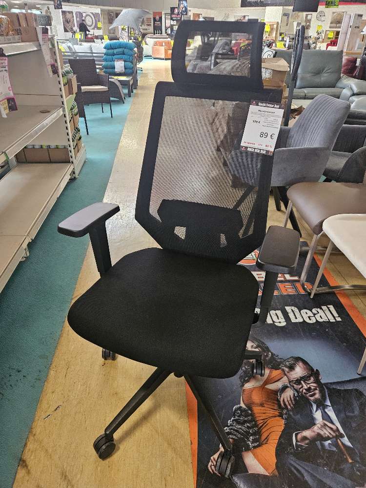Büro Drehstuhl statt 179€
