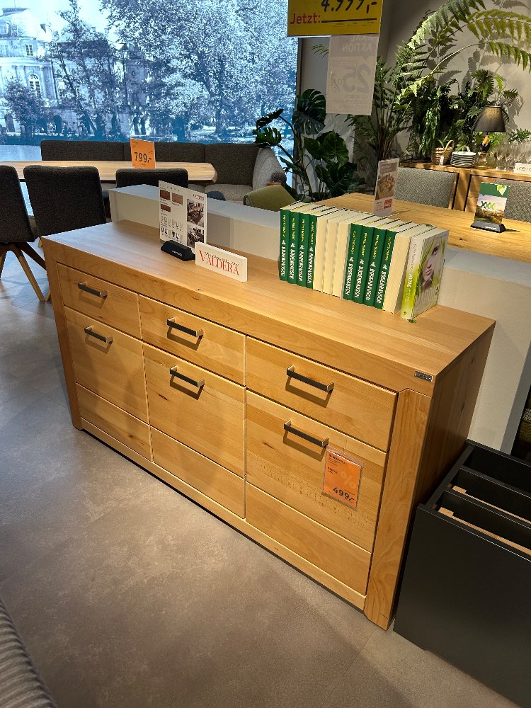 XXXLutz Ludwigsburg, Sideboard, Cantus, Kernwildbuche