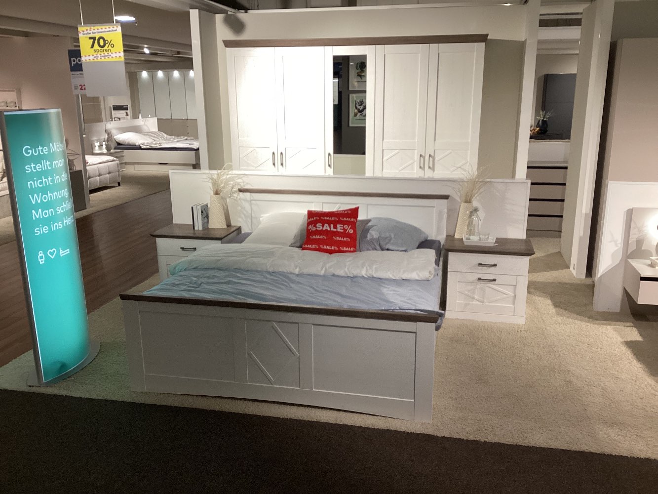 Schlafzimmer „Country“, Bettanlage+Kleiderschrank, Pinie NB