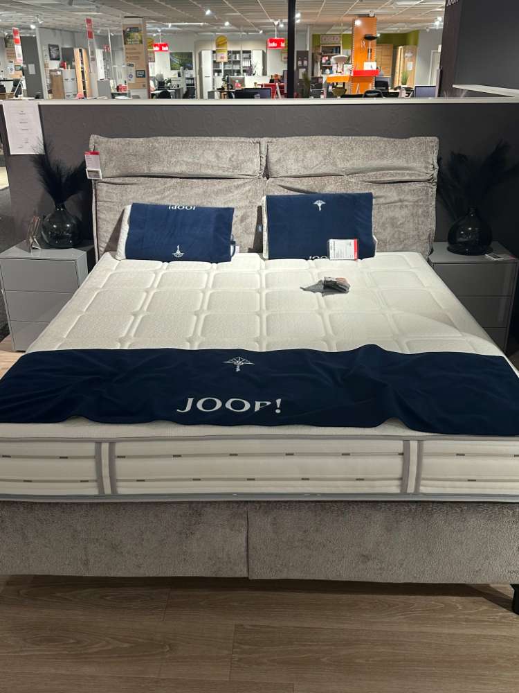 Boxspringbett grau