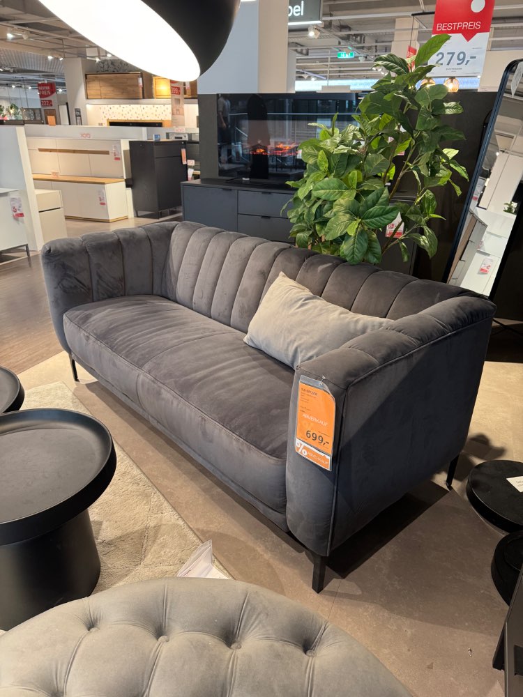 2,5 Sitzer Grau  – XXXLutz Fellbach