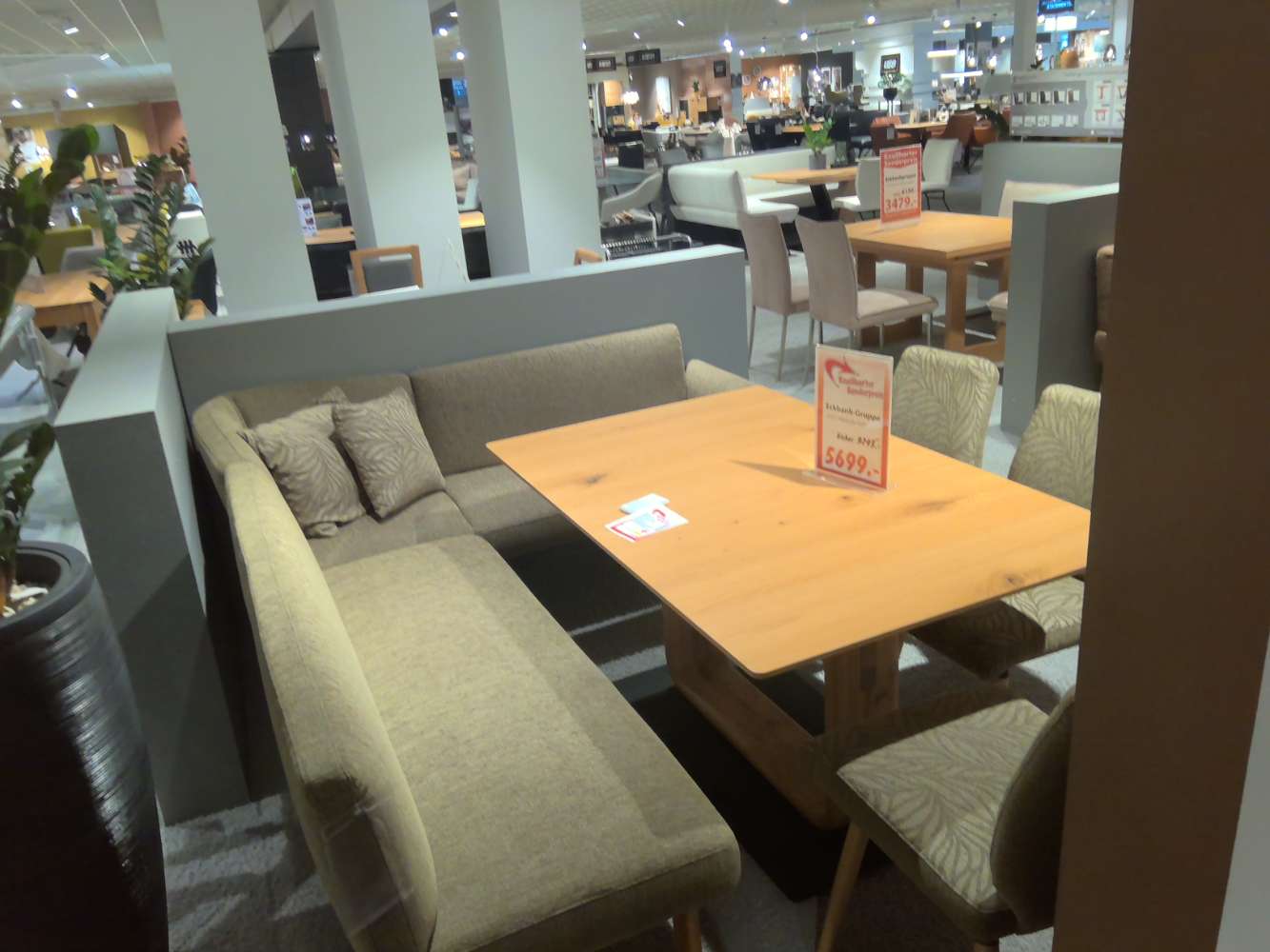 K+W  Eckbank-Gruppe 4351 Mikkado Soft, grün, Holz