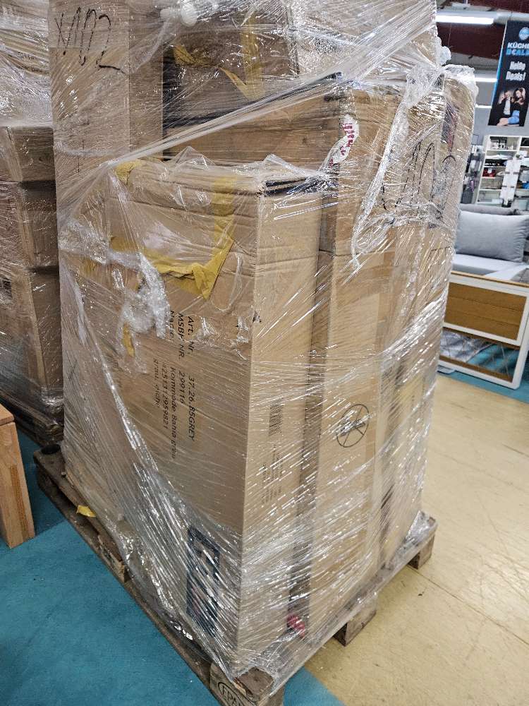 Retourenpalette Möbel Deko Kleinteile Restposten statt 1110€