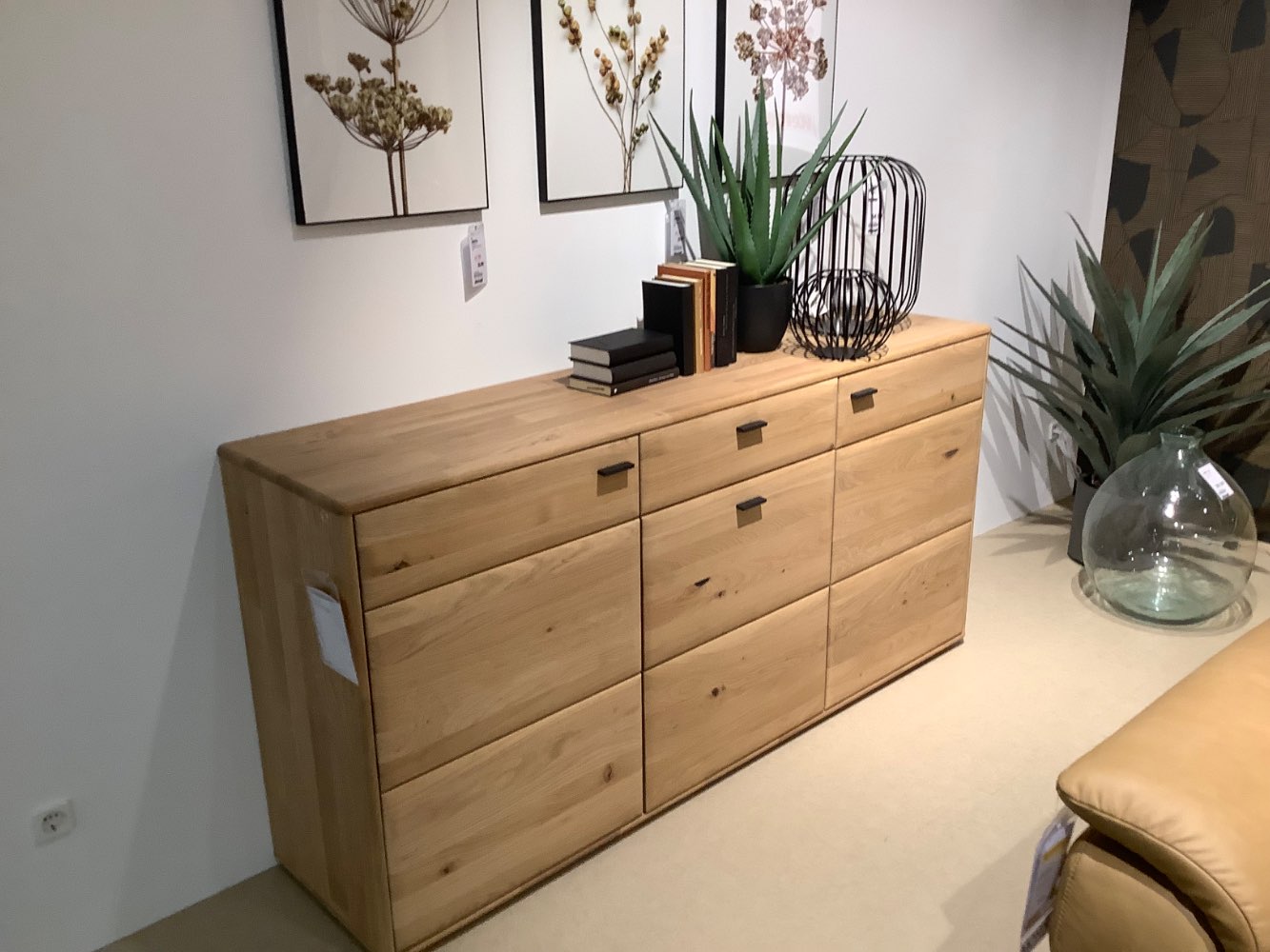 Sideboard