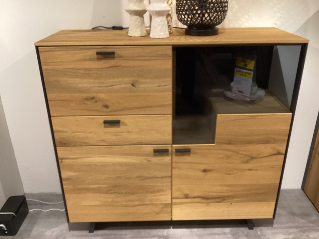 Sideboard