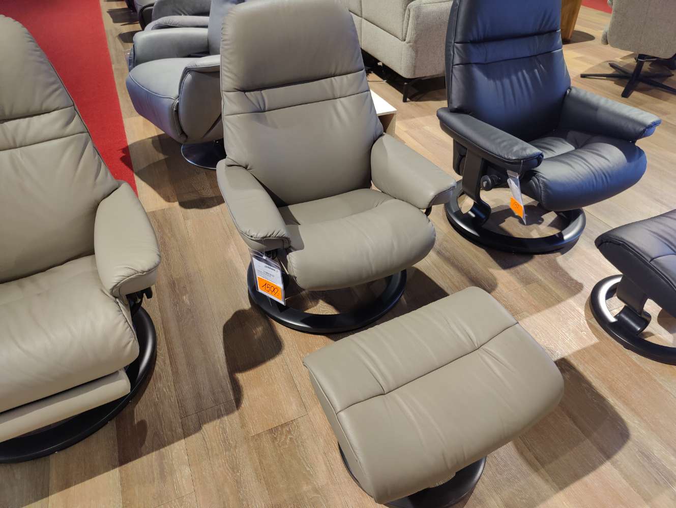 STRESSLESS – Sessel + Hocker – Sunrise – S – Classic