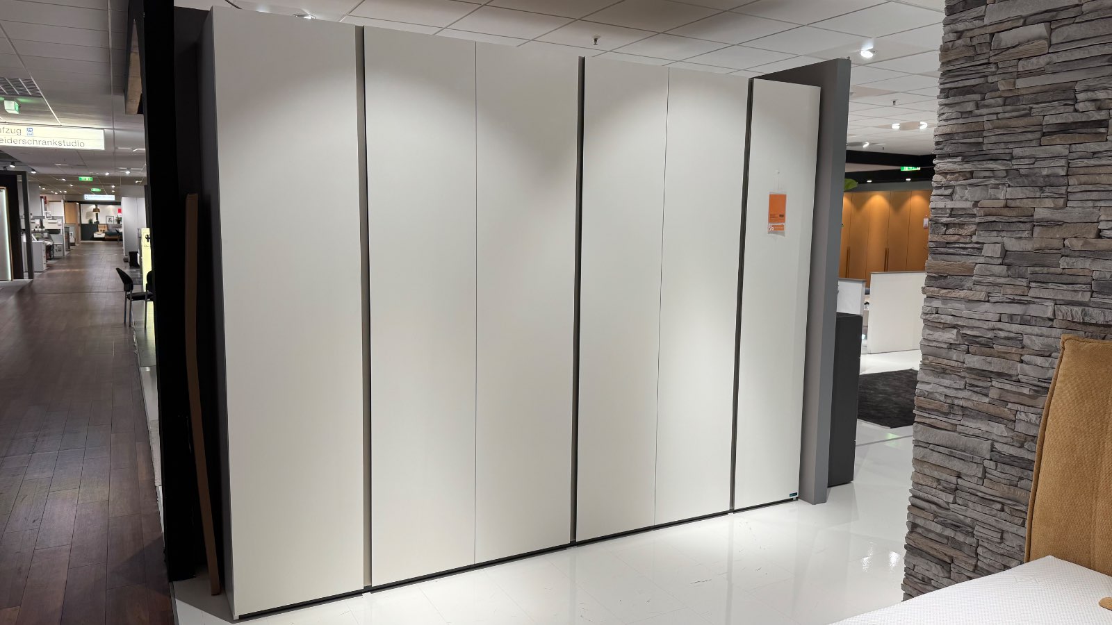 Möbel Schlafen Drehtürenschrank MAGNUS